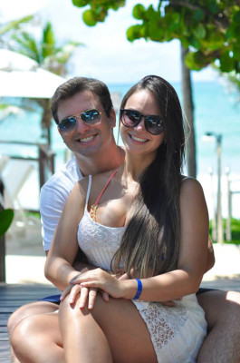 Festejos para a bela Rayssa Guerra Maffei que canta parabéns no sábado, 23, e para o maridão Dhiego Maffei que também estreia idade nova no domingo, 24. Ao belo par, votos de muita luz, sabedoria, saúde, sucesso e prosperidade. Parabéns!