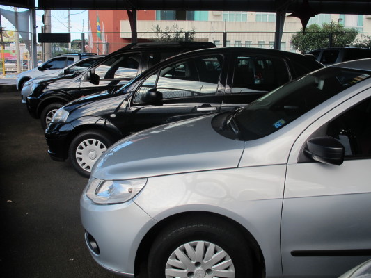 Mercado de usados cresceu em torno de 40% no município