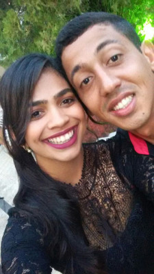 Sâmela Buenos Aires Batista  da Rocha e Daniel Miranda Ferreira completam hoje o primeiro ano de namoro e no dia 22 de outubro dirão o Sim! A eles, nossos cumprimentos 