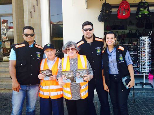 Objetivo é conscientizar os motoristas sobre a postura que se deve adotar diante de idosos no trânsito (foto José Maximino) 