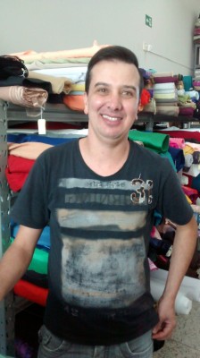 Fabrício Pereira Marinho, 34 anos, vendedor - “Eu presentearia a cidade com uma administração melhor, mais saúde, mais educação e amizade para todos”.