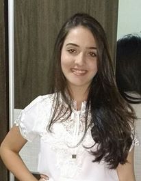 Fernanda Monsef, 18 anos, estudante - “Se eu pudesse dar um presente para Araguari, daria uma Universidade Federal, o que facilitaria a vida dos estudantes que tem que ir todos os dias para Uberlândia”.