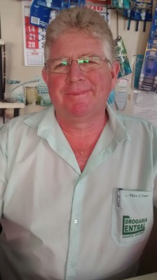 Max César de Moura, 47 anos, balconista de farmácia - Com certeza, eu daria de presente para Araguari mais indústrias e empresas, para que nosso povo tivesse mais oportunidades de permanecer na cidade”.