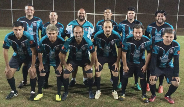 Arabil lidera a competição