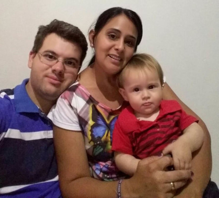 Bruno de Oliveira Magalhães Bretas completa hoje seu 1º aninho recebendo o carinho de toda a família, especialmente dos pais Adriana de Oliveira e Rafael Magalhães Bretas 