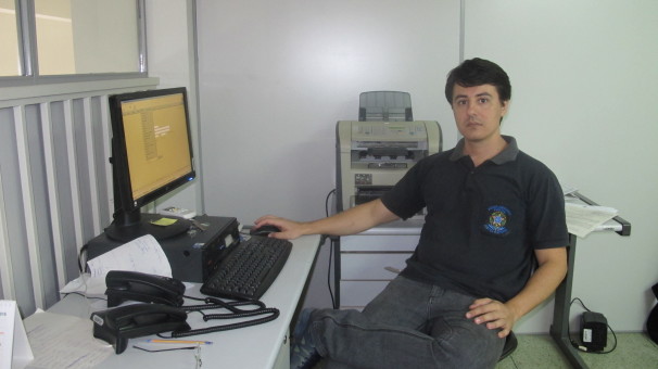 Chefe do Cartório Eleitoral, Fernando Guetti pede atenção para que informações de candidatos não sejam enviadas com erro às urnas