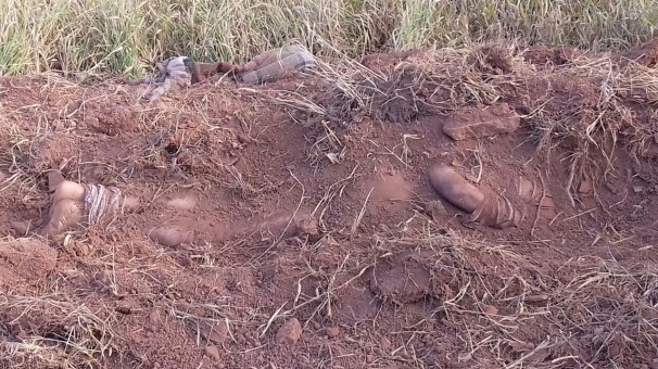 Foi expedido um mandado de prisão temporária para Rafael Fabiano de Jesus Aguiar, suspeito de ter cometido o crime 