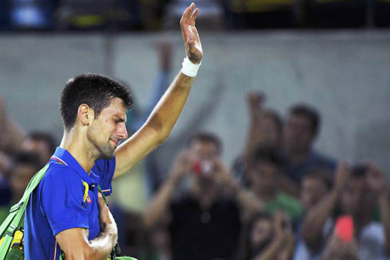 Emocionado, Novak Djokovic agradece apoio da torcida brasileira no tênis