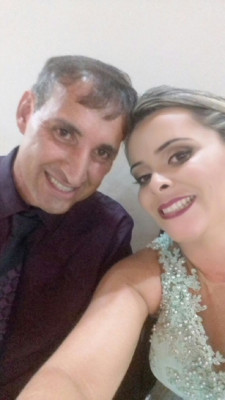 Ebio Lemos aniversariante do dia 24, ao lado da esposa Ana Cristina 