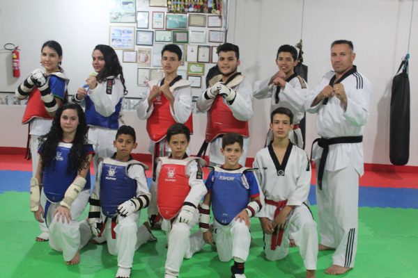 Taekwondo de Araguari rumo à Copa do Brasil 2016