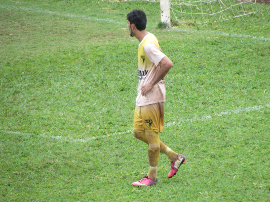 Weuler anotou um dos gols do Amanhece