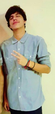  Quem também comemorou aniversário nesta semana foi o leonino Wilson Vieira Gomes. Sempre com um sorrisão em seu rosto, ele é muito querido por amigos e familiares. Deixo aqui os parabéns pelo aniversário comemorado nesta terça-feira, dia 16. Desejo muitos anos de vida e um ótimo “mêsversário”. #Wilsoooonnnnn