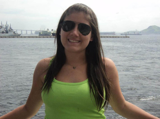 Paola Moreira (20/8)