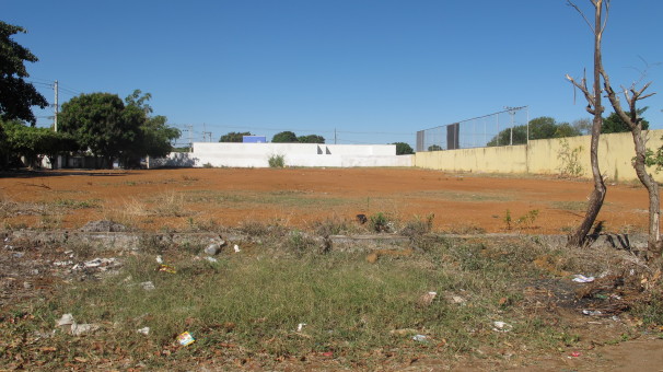 Terreno é ao lado da Unidade Básica de Saúde e possui 70m x 40m