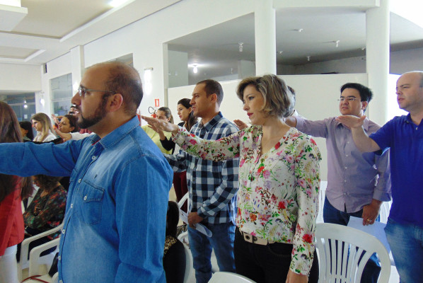 Profissionais empossados após realização de concurso público começam a ingressar na rede pública de saúde