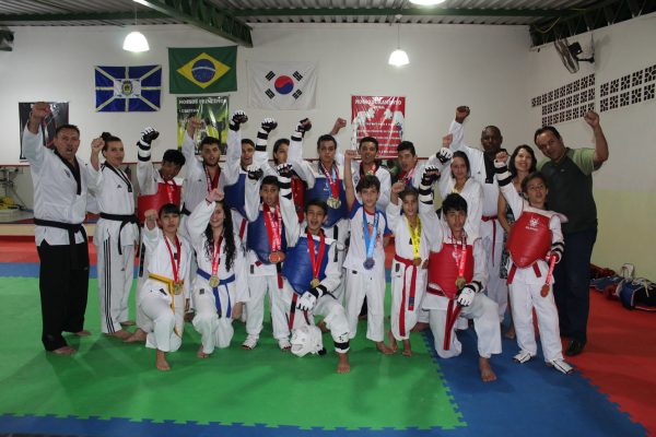 TAEKWONDO TIGRES GOIÁS ATLÉTICA 