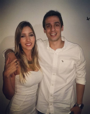 Maria Luisa Mamede, aniversariante do dia 26, ao lado do namorado Carlos Rodrigo