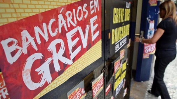 Rodada de negociações com a Fenaban na tarde de hoje pode definir futuro da greve nacional