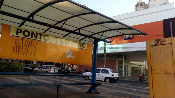 Nova lei obedecerá à proporção de um táxi para cada 2.500 habitantes no município