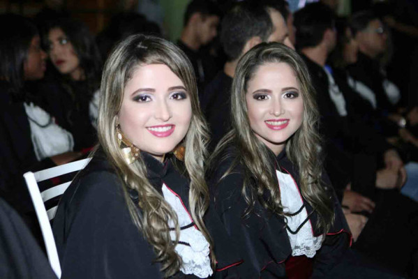 AS gêmeas Aline e Alice Portes comemoram no próximo dia 13 mais um ano de vida 