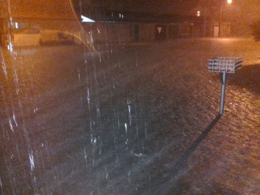 No início deste mês, ocorrências de inundação foram atendidas pelo Corpo de Bombeiros 