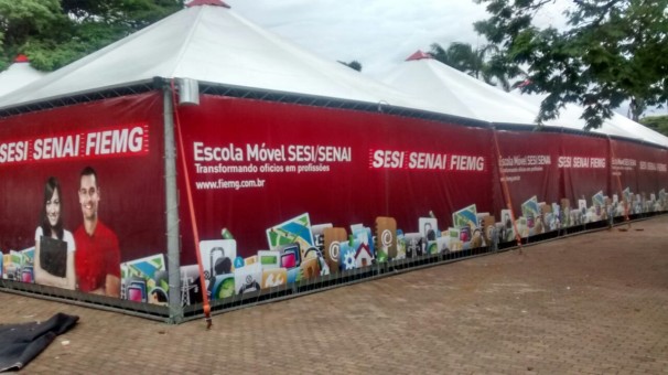 ~O Programa Escola Móvel permanece em atividade no município até o dia 24 de novembro 