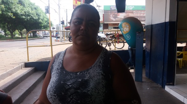 “A paralisação prejudicou não só a mim, mas toda a minha família. A nossa alternativa foi vir a pé. É uma situação que nos pegou de surpresa e acaba deixando a gente revoltado”. Marileide Firmino de Araújo, dona de casa