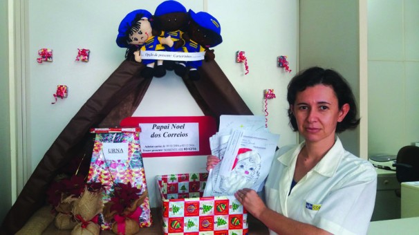 Endereço para a entrega e apadrinhamento das cartas é rua Rio Branco, 542, Centro