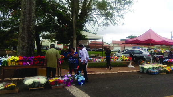 O Dia de Finados (2 de novembro) foi instituído pela igreja católica no século XIII