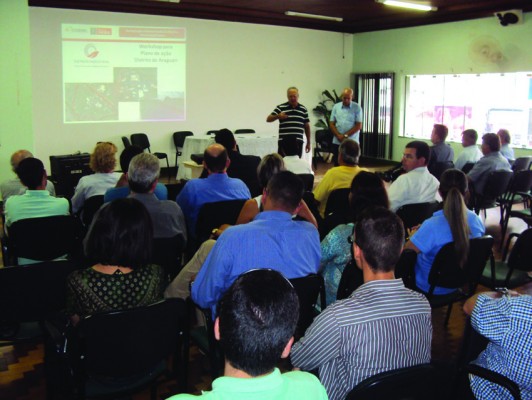 Empresários apresentaram necessidades para revitalização do Distrito Industrial (Foto: Aloisio Nunes de Faria)