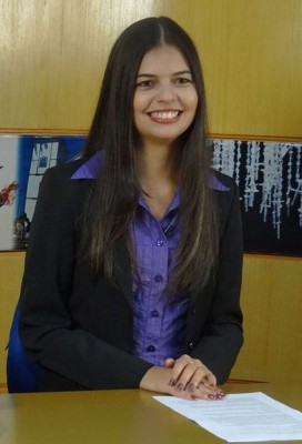 Quem também festeja aniversário neste dia 26 é uma garota de ótimo coração e apaixonado por animais. A jornalista, Mel Soares, vem fazendo sua carreira profissional e mostrando excelentes matérias no Gazeta do Triângulo. Muito dedicada e sempre com visão no futuro, essa guria ainda vai alçar grandes voos. Desejo muita sorte, um excelente aniversário e 2017 cheio de boas energias.