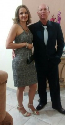 Luci Helena Silva, aniversariante do dia 29, ao lado do esposo Etel Silva
