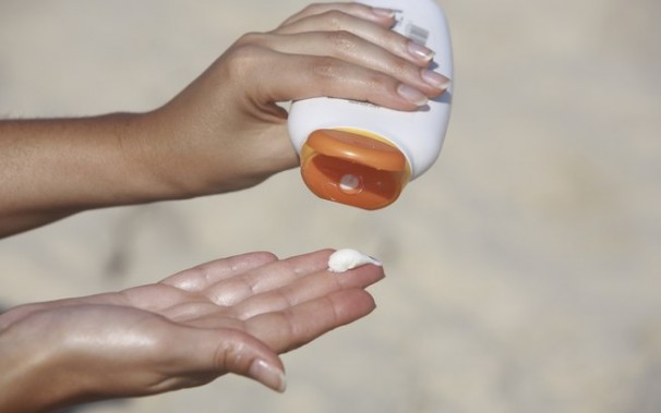 63% dos brasileiros não usam protetor solar no seu dia a dia