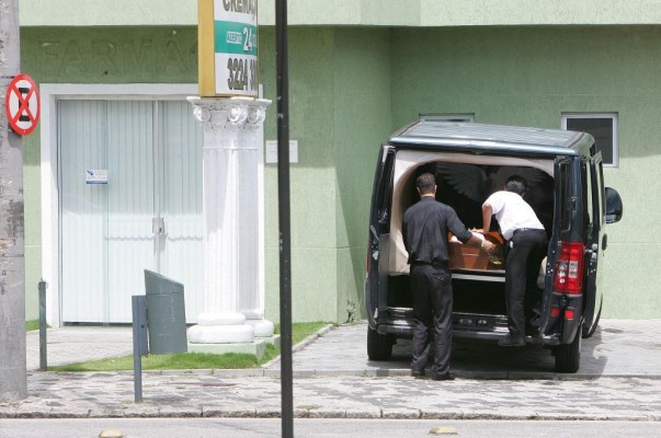Quatro agências são responsáveis por serviços fúnebres em Araguari