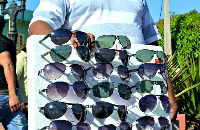 Vendedores que estiverem em pontos fixos poderão ter mercadoria apreendida