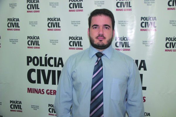 Delegado André Corazza investiga assassinato de anteontem