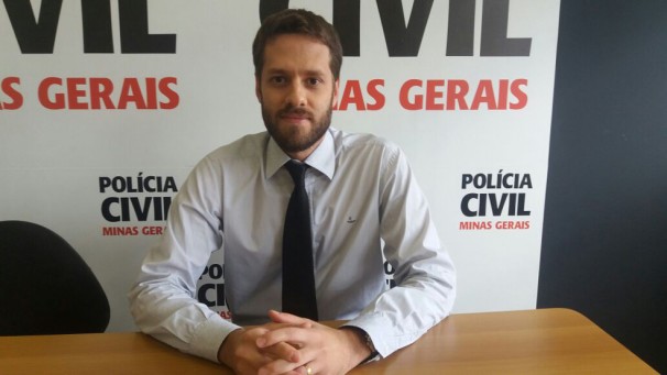 Delegado Felipe Oliveira Monteiro durante coletiva de imprensa 