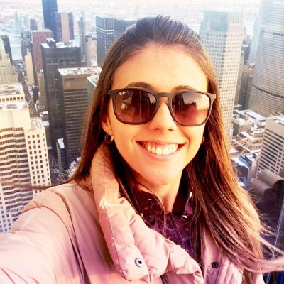 Larissa Vasconcelos comemora hoje mais um ano de vida 