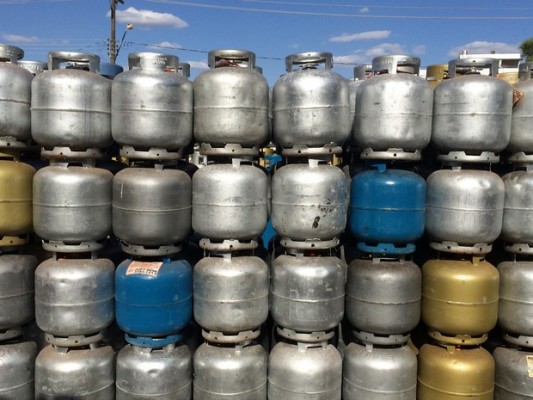 Botijão de gás de 13 kg custa a partir de R$54 em Araguari 