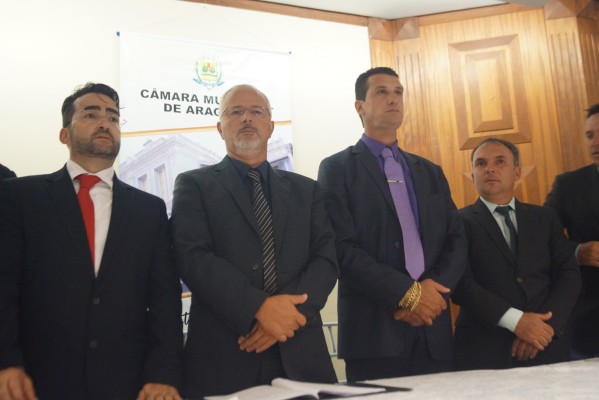 MESA DIRETORA Presidente – Luiz Antonio de Oliveira ‘Luiz Construtor’ (PSDB) Vice-presidente – Cláudio Coelho (SD) 1º Secretário – Wesley Lucas de Mendonça (PPS) 2º Secretário – Wellington Resende da Silva ‘Wellington das Botinas’ (PMN) 