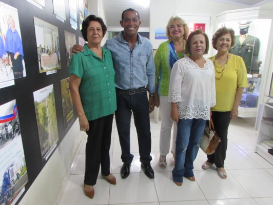 Presenças na reunião da Academia de Letras e Artes de Araguari