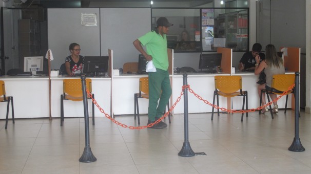 Horário de atendimento é das 7 às 17h, de segunda à sexta-feira.