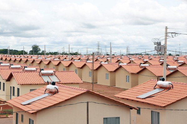 As principais queixas dos moradores estão relacionadas a alagamentos, trincas, infiltração e vazamentos nos imóveis 