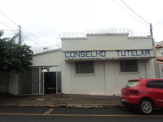 Casos envolvendo menores são levados para o Conselho Tutelar