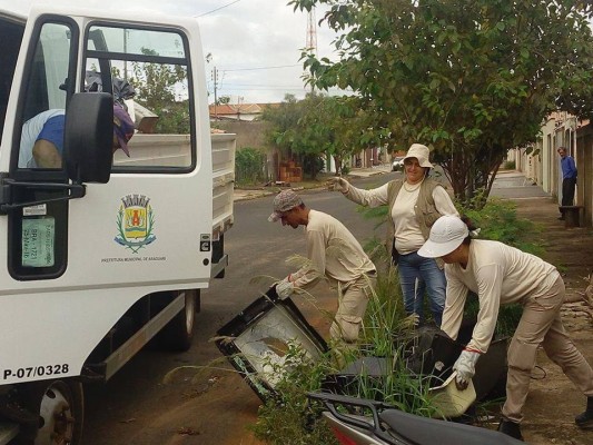 Mutirões de limpeza tem continuidade na cidade; no último sábado aconteceu nos bairros São Sebastião e Allan Kardec