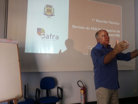 Plano Diretor: elaboração de ações para desenvolvimento do município motivam reunião