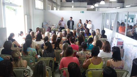 A secretaria promoveu uma reunião com os professores aprovados no concurso público da Educação 
