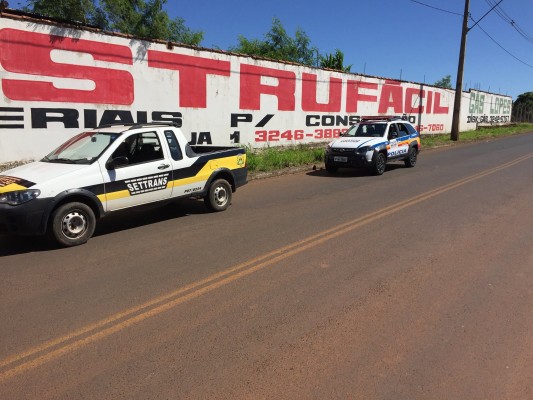 Representantes da secretaria de Transito e a PM estiveram no local para averiguar as denúncias