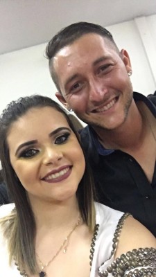 Beatriz Dianyne Caetano, aniversariante do dia 10, ao lado do namorado Pablo Rodrigues 