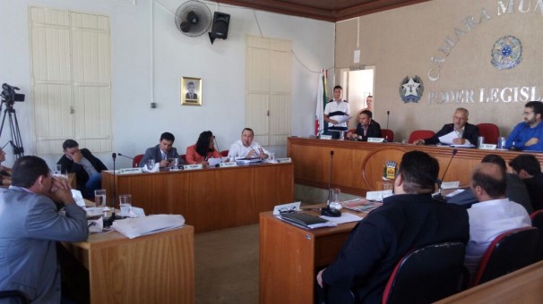 Denúncia foi feita em plenário nessa terça-feira